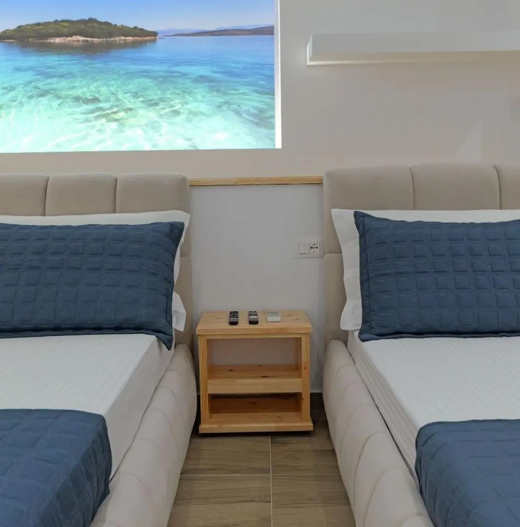 Cako Rooms Saranda 3*, Sarande