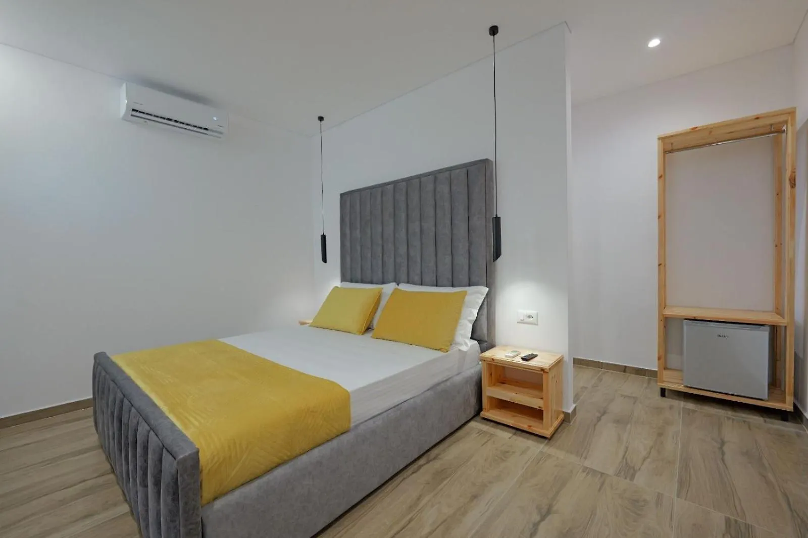 Cako Rooms Saranda 3*, Sarande